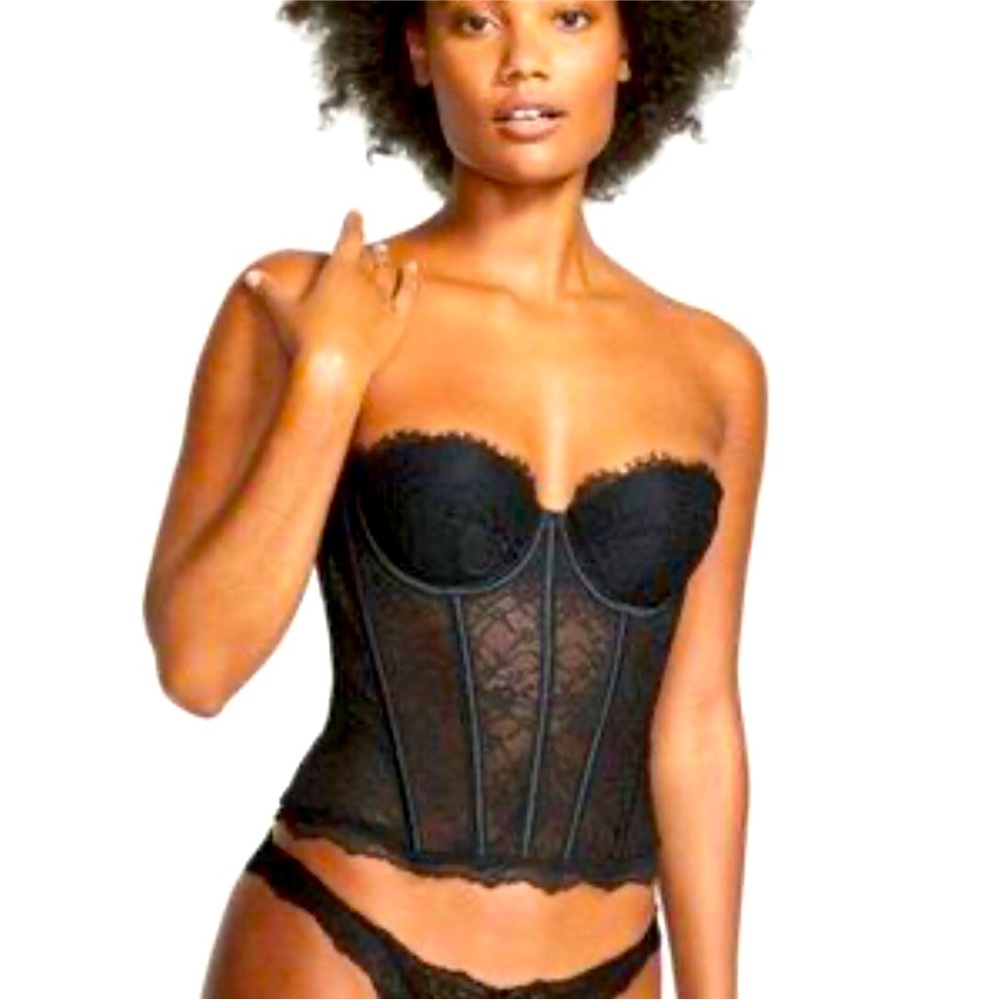 Victoria’s Secret Strapless Lace Corset